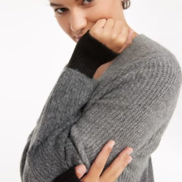 Striped Open Cardigan with Front Pockets - Medium - Picture 3 of 3